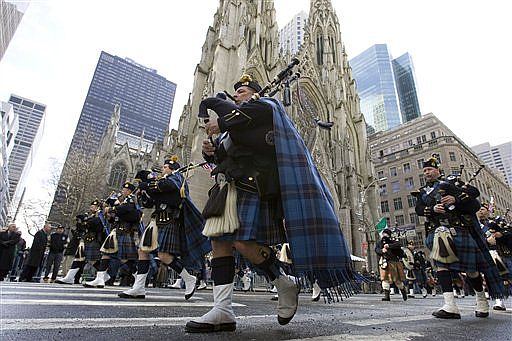 St Patrick 2007 Fifth Ave Parade