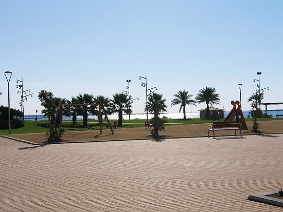 La Pineda Beach Apartment