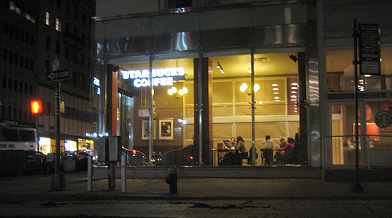 Starbucks NYC - corner of 35th St and 5th Avenue